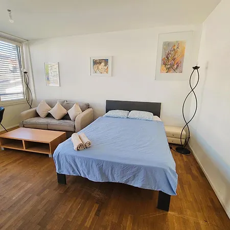 Brand New Downtown In Center With Balcony Hoh Anwand Apartamento Zúrich