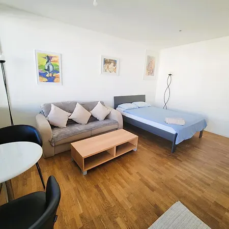 Apartamento Brand New Downtown In Center With Balcony Hoh Anwand Zúrich