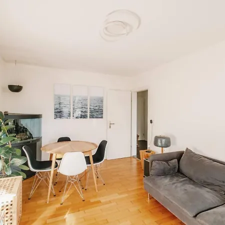Brand New Downtown In Center With Balcony Hoh Anwand Zúrich