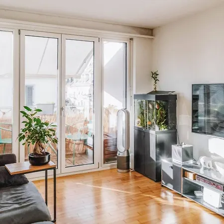 Appartamento Brand New Downtown In Center With Balcony Hoh Anwand *