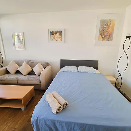 Brand New Downtown In Center With Balcony Hoh Anwand Apartment Zurich